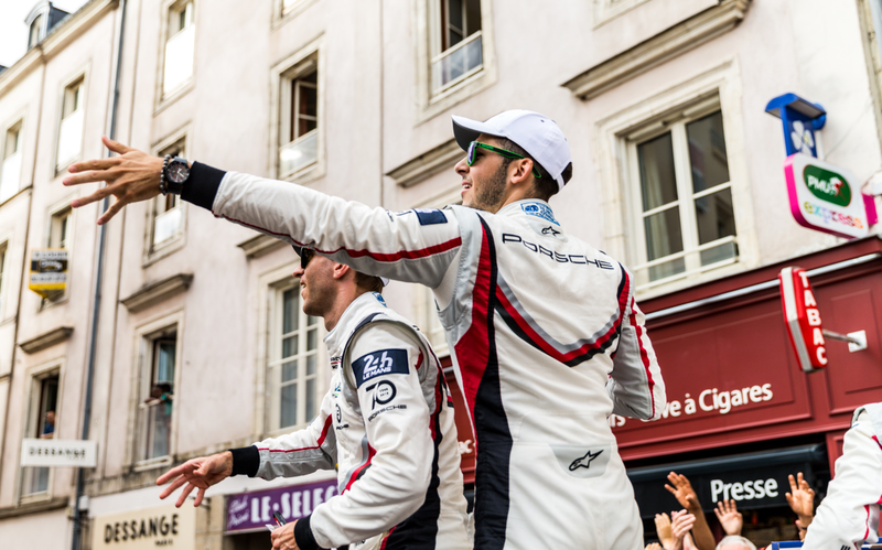 Illustration for article titled The Le Mans Driver Parade Is Absolutely Bonkers
